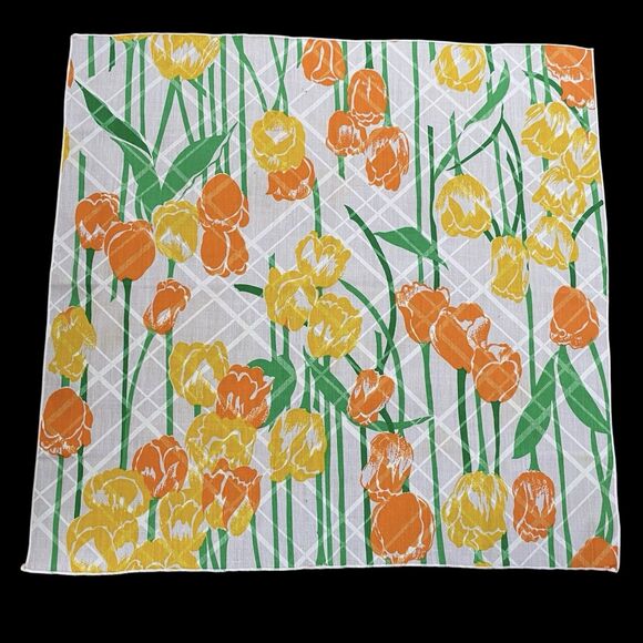 Lot of 14 Cloth Napkins Tulips Floral Yellow Orange 17" x 17" Dining Luncheon - Picture 2 of 2